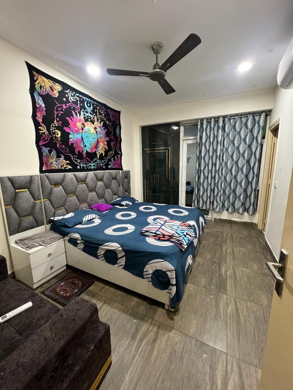 Night View Apartment Apartment in Noida