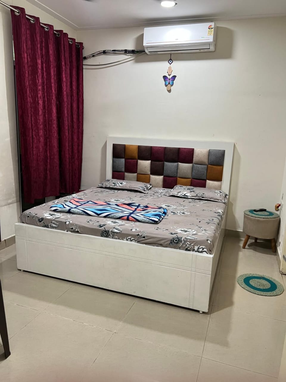 Night View Apartment Apartment in Noida