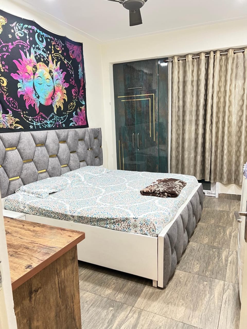 Night View Apartment Apartment in Noida