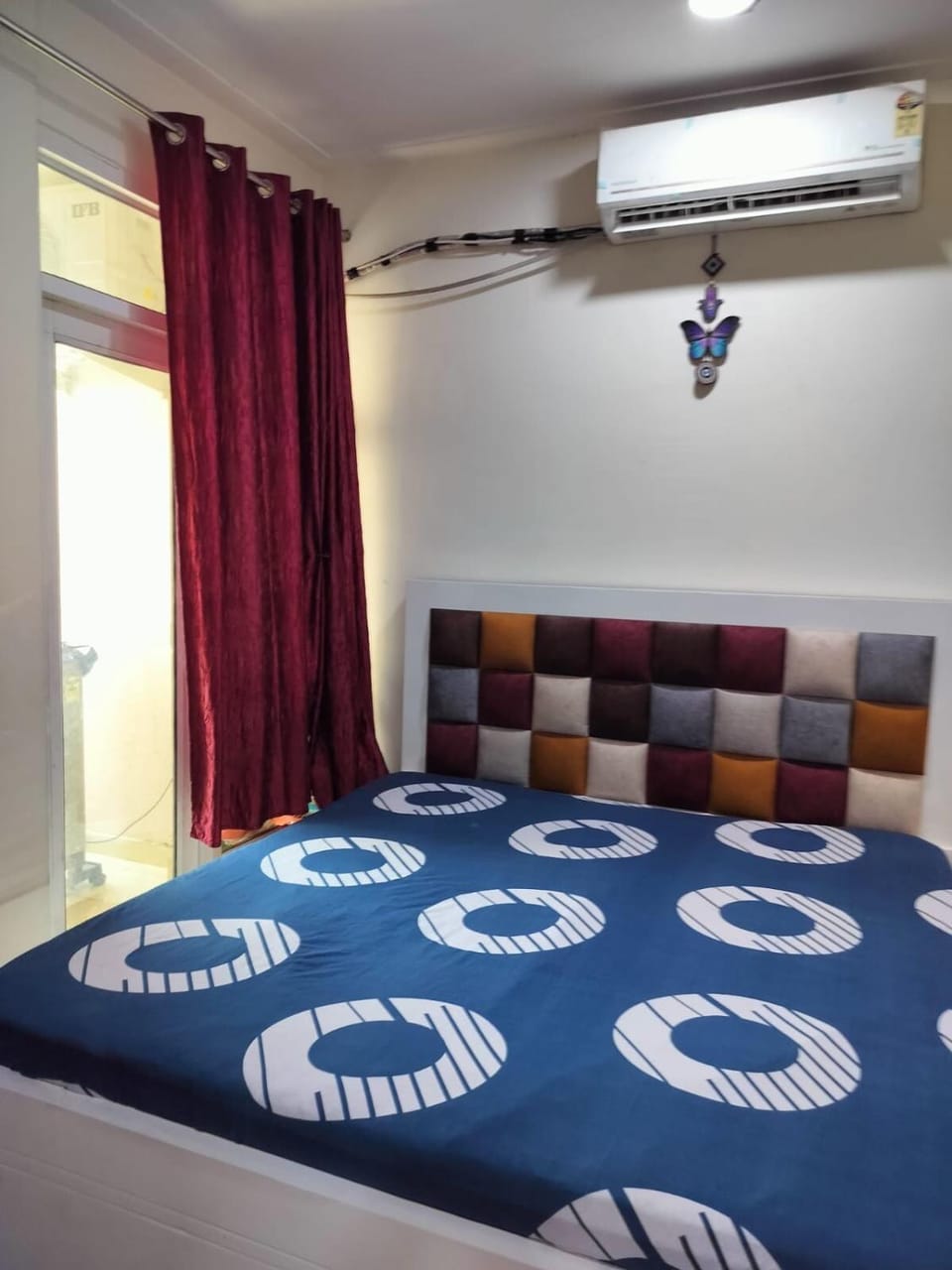 Night View Apartment Apartment in Noida