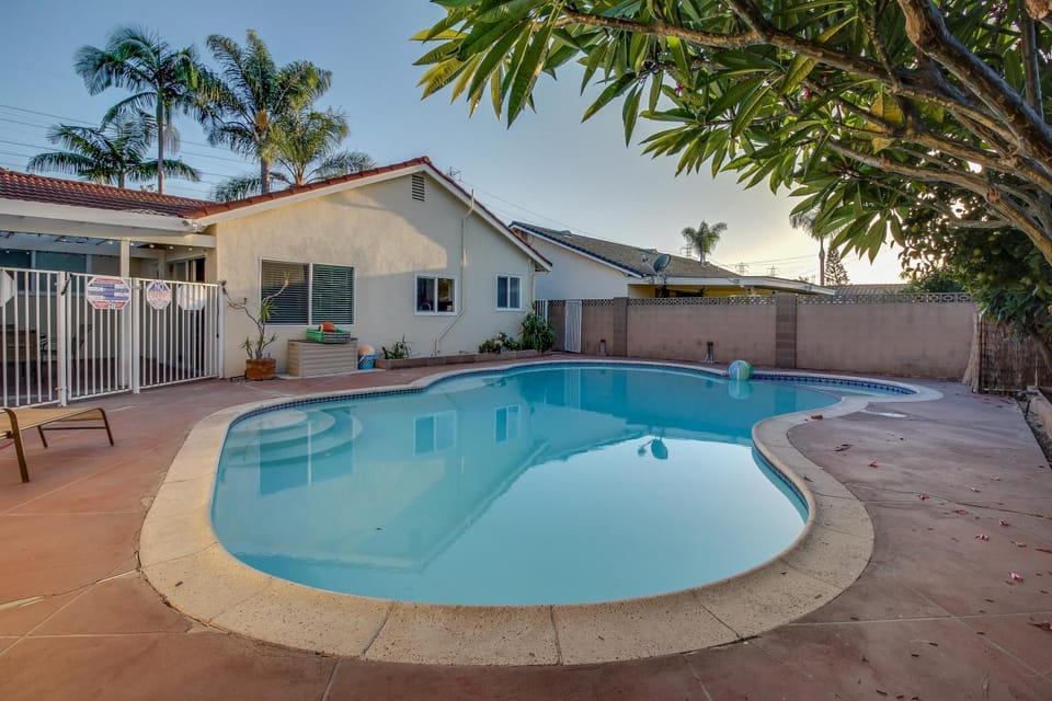 F-24 Mickeys House House in Anaheim