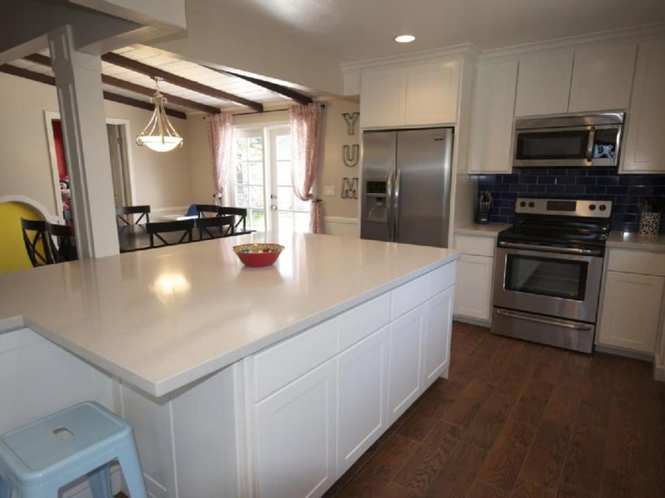 F-26 Andys House House in Anaheim