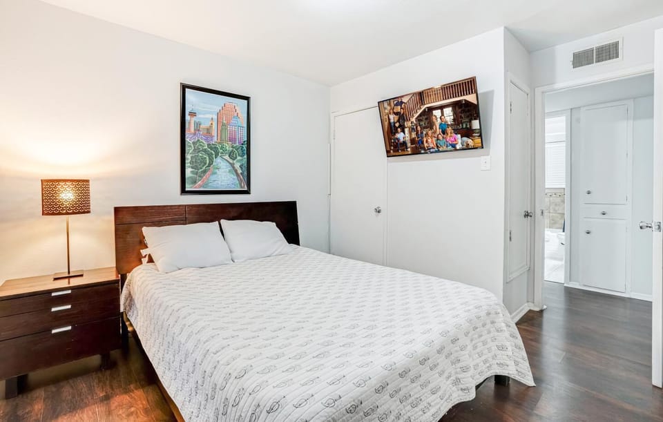 Rampart Villa in San Antonio