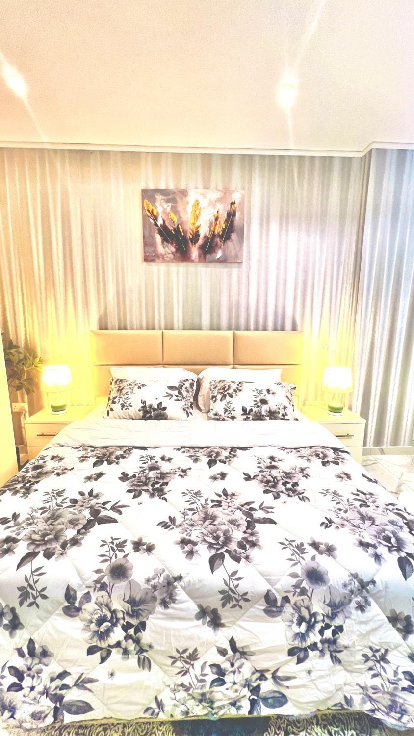 The Essence Studios, Accra Kotoka Airport Apartment in Accra