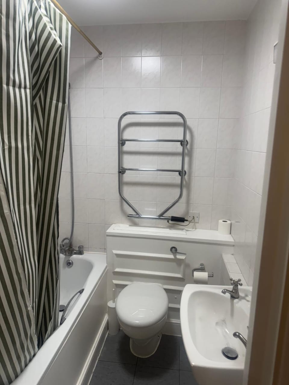 Cosy studio in Chelsea cloisters Hotel Apartment in City of Westminster