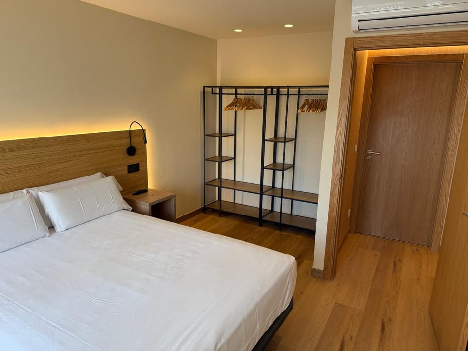Grove Deluxe Apartamentos Apartment in O Salnés