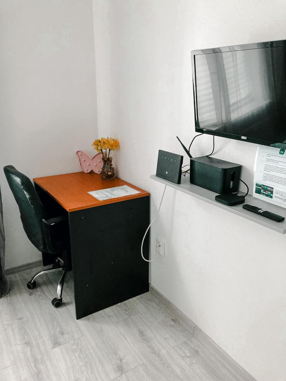 Liene's Guest House `Free Parking` `Self check-in` Apartment in Riga