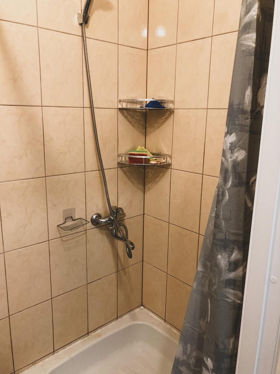 Liene's Guest House `Free Parking` `Self check-in` Apartment in Riga