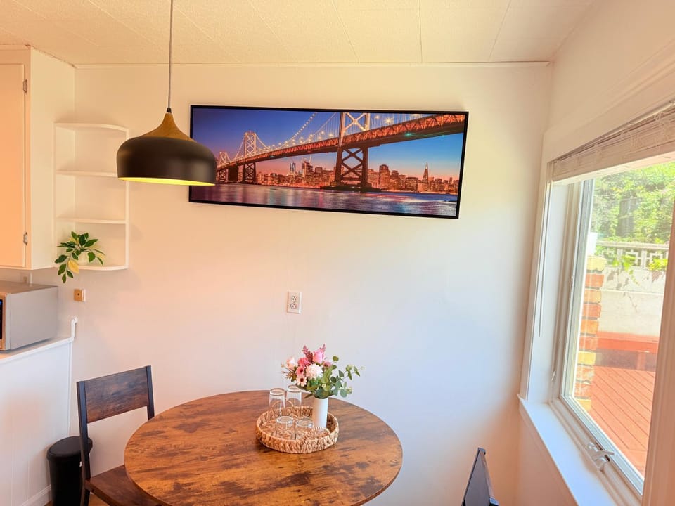 Entire Private Guest Suit - UC Berkeley, SF Apartment in El Cerrito