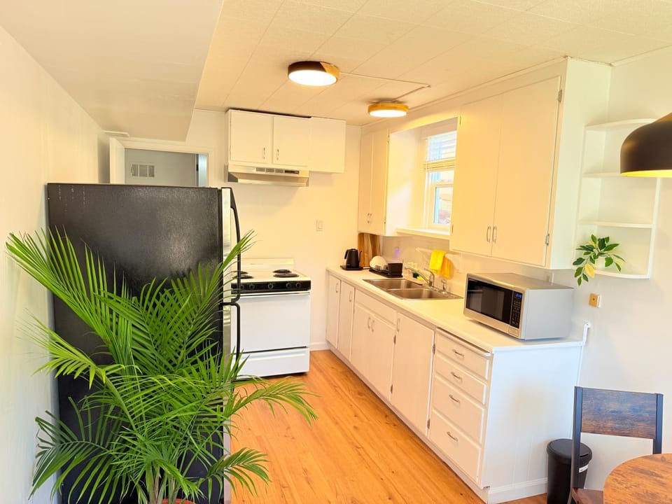 Entire Private Guest Suit - UC Berkeley, SF Apartment in El Cerrito