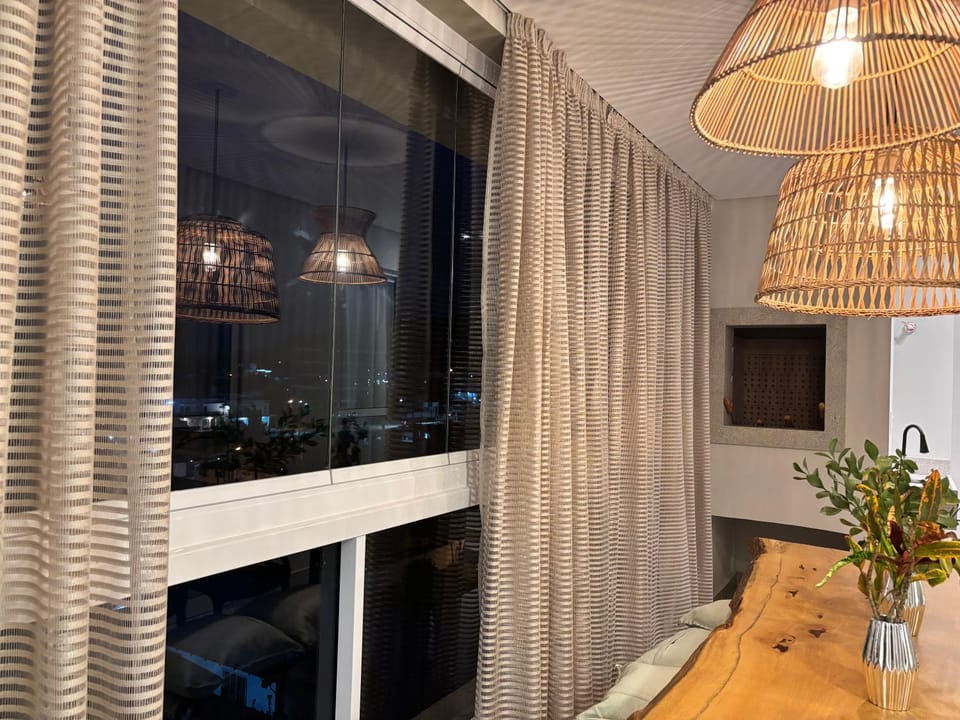 Night, BBQ facilities, Balcony/Terrace