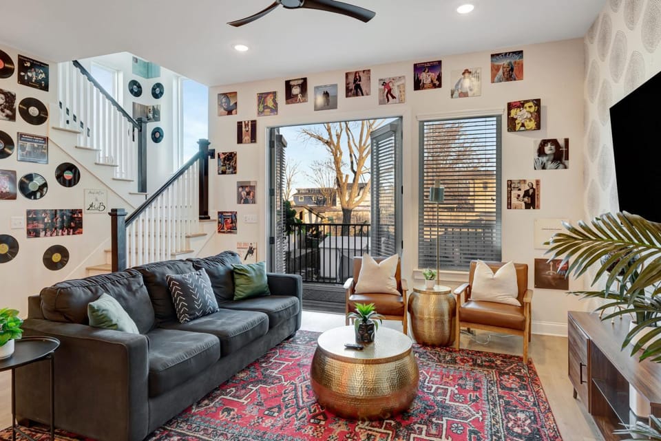 Live Your Nashville Dream 10 Min to Broadway House in Nashville