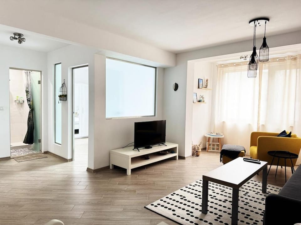 Urban Oasis Apartment in Varna
