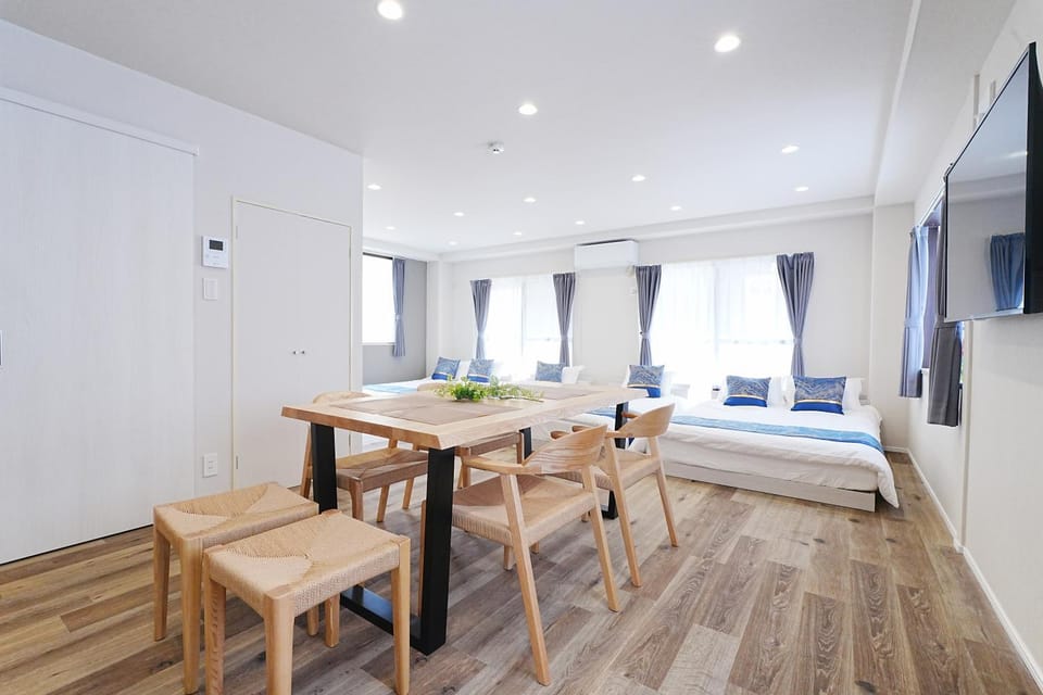 TV and multimedia, Living room, Dining area, Bedroom