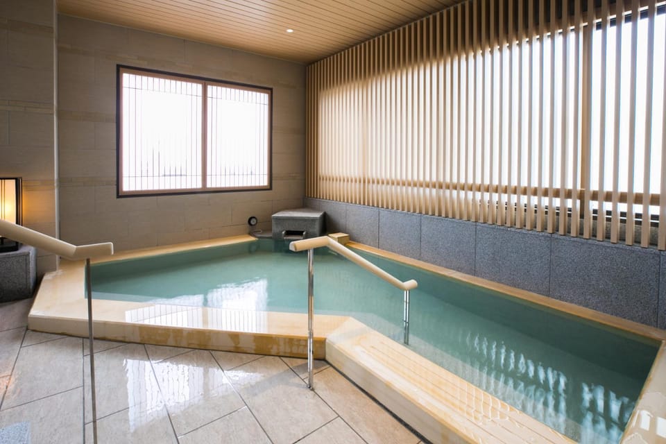 Hot Spring Bath, Public Bath