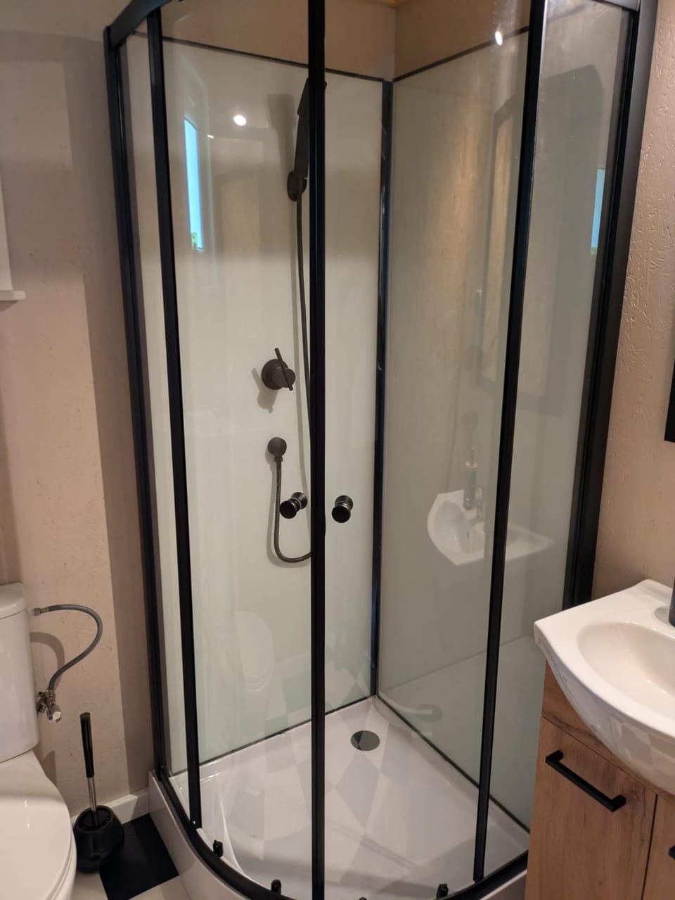 Shower, Toilet, Bathroom