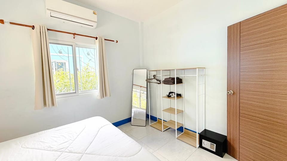 Temple Light Apartment in Ko Pha-ngan Sub-district