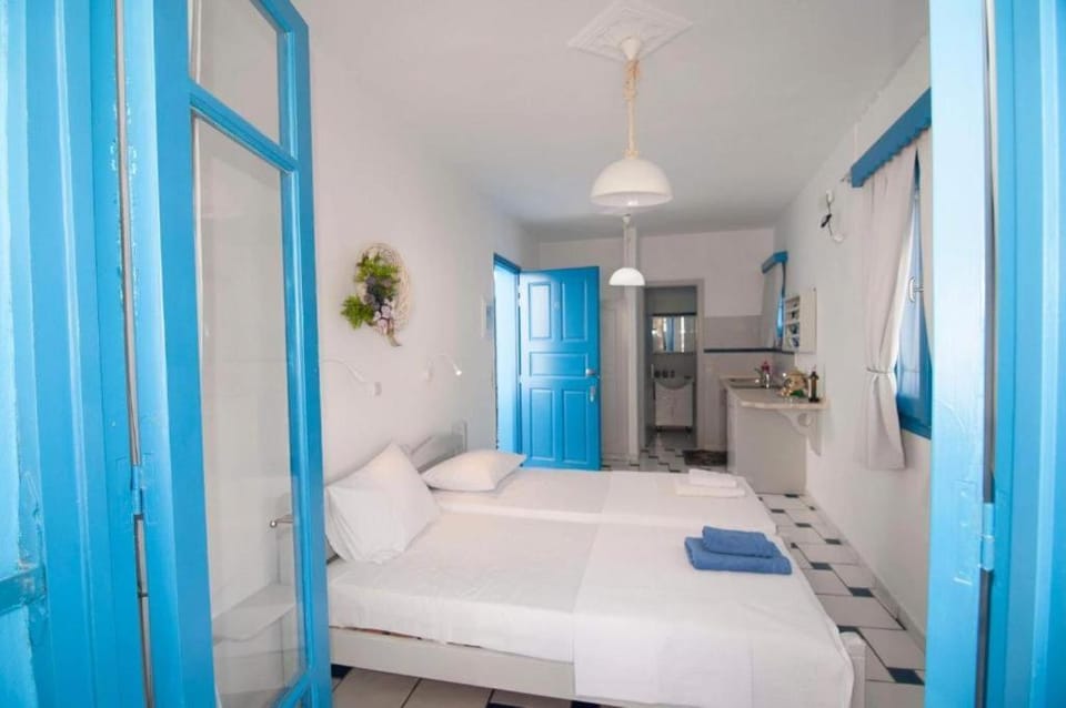 giavasi seaside finiki2 Apartment in Karpathos, 857 00, Greece