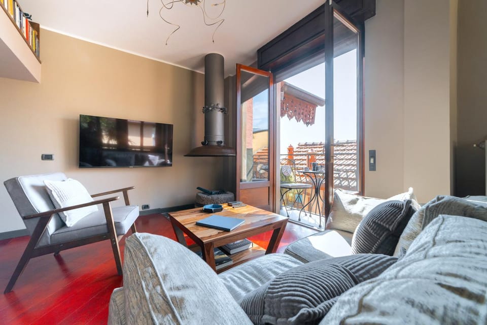 TV and multimedia, Living room, Seating area