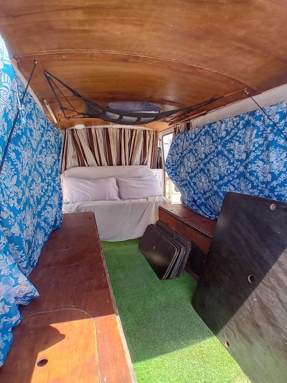 Camper Van vintage for drive with full equipment Mallorca Apartment in Serra de Tramuntana
