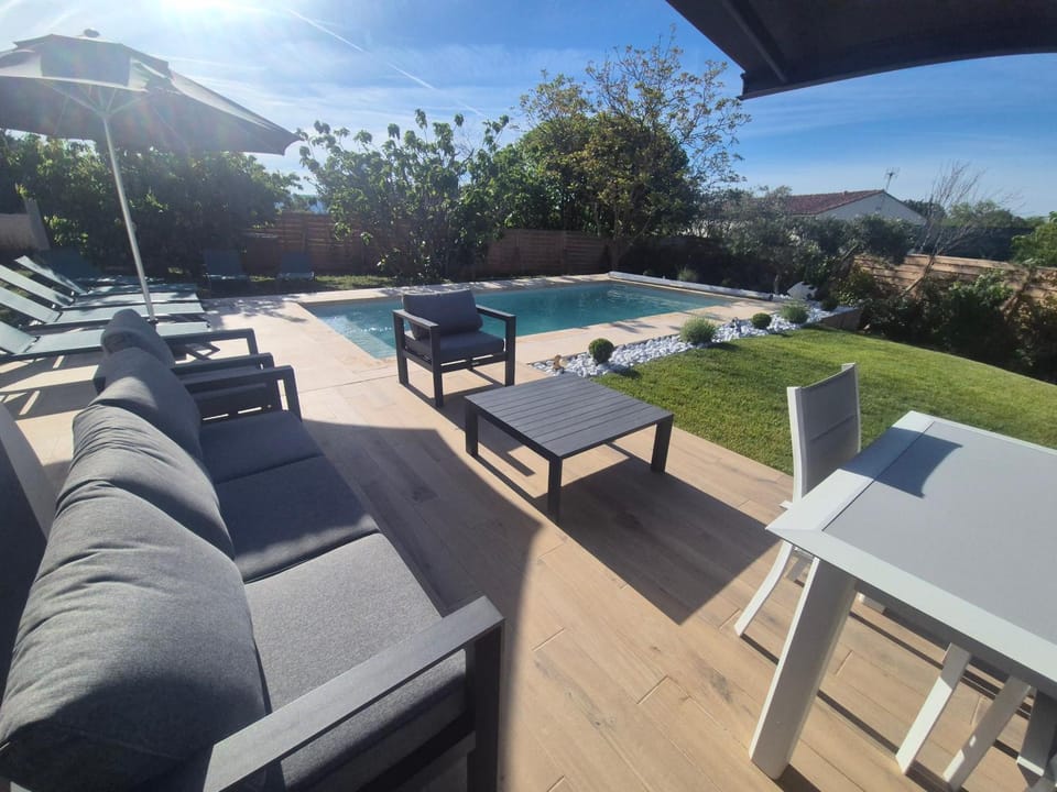 Villa neuve avec piscine,Jacuzzi aux portes du Verdon Villa in Aups