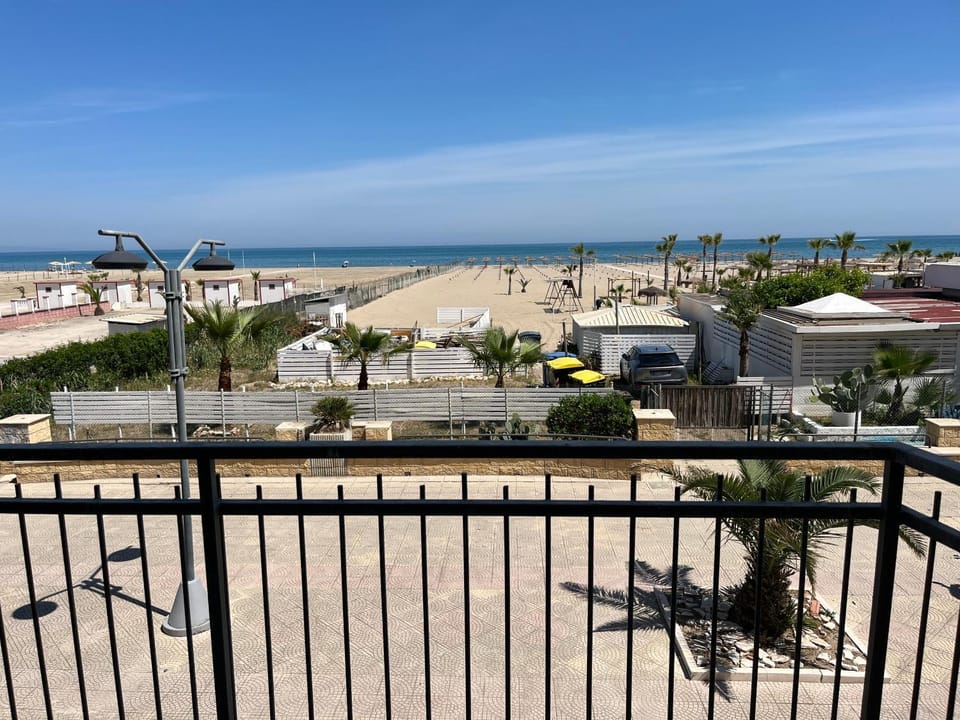 Nearby landmark, Day, Natural landscape, View (from property/room), Balcony/Terrace, Beach, Sea view