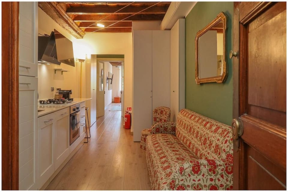 Kitchen or kitchenette, Living room, pet friendly, stove
