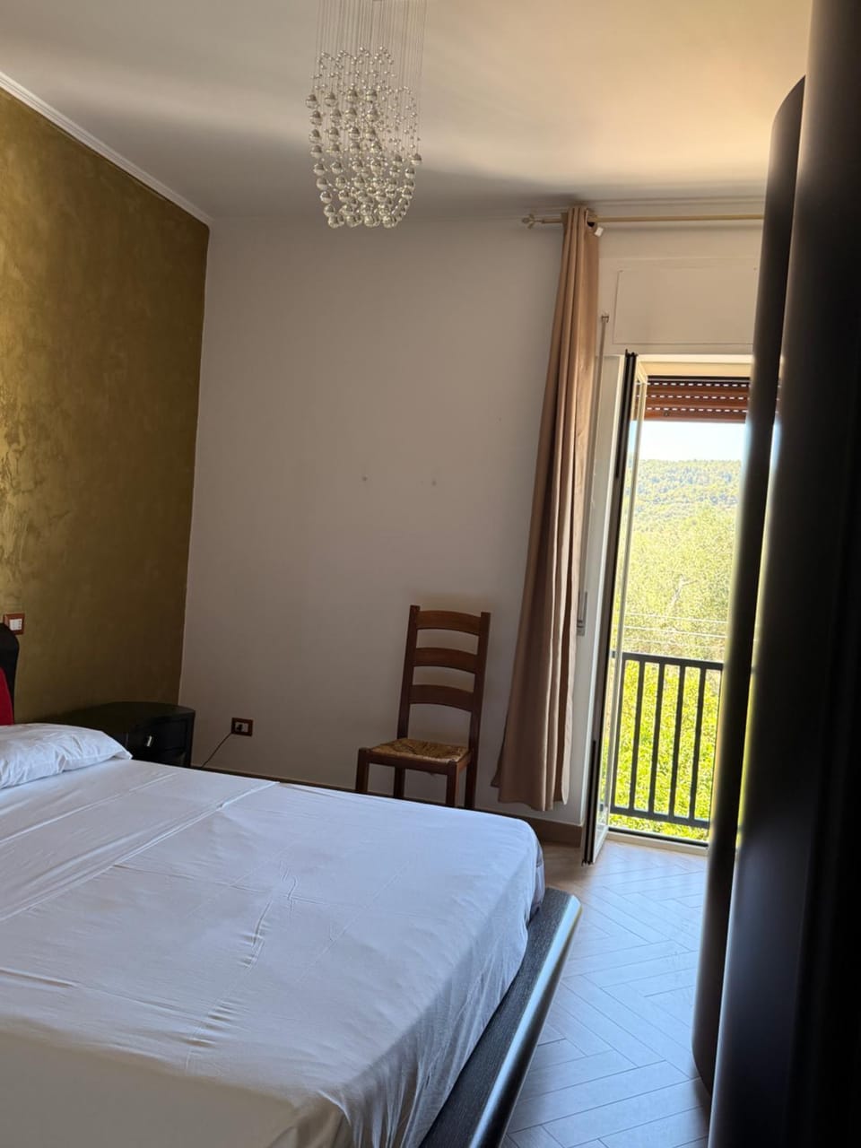 Bed, View (from property/room), Photo of the whole room, Bedroom