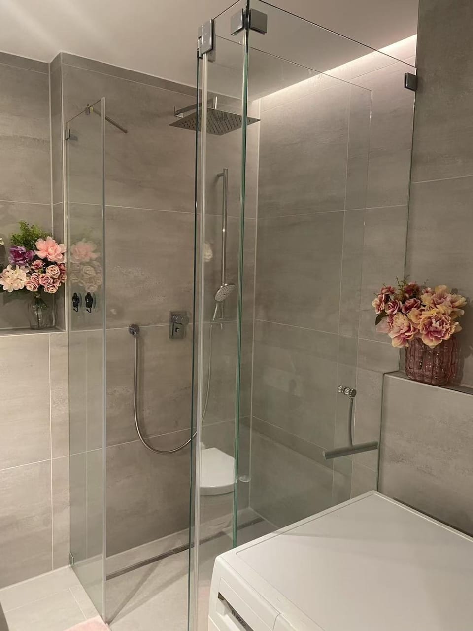Shower, Bathroom