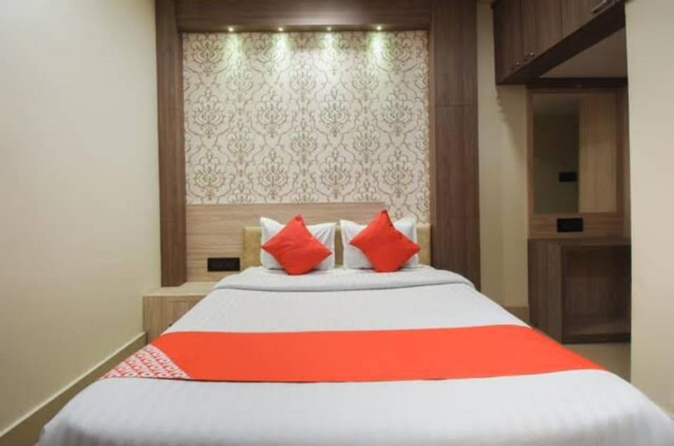 Hotel Eden Park Hotel in West Bengal