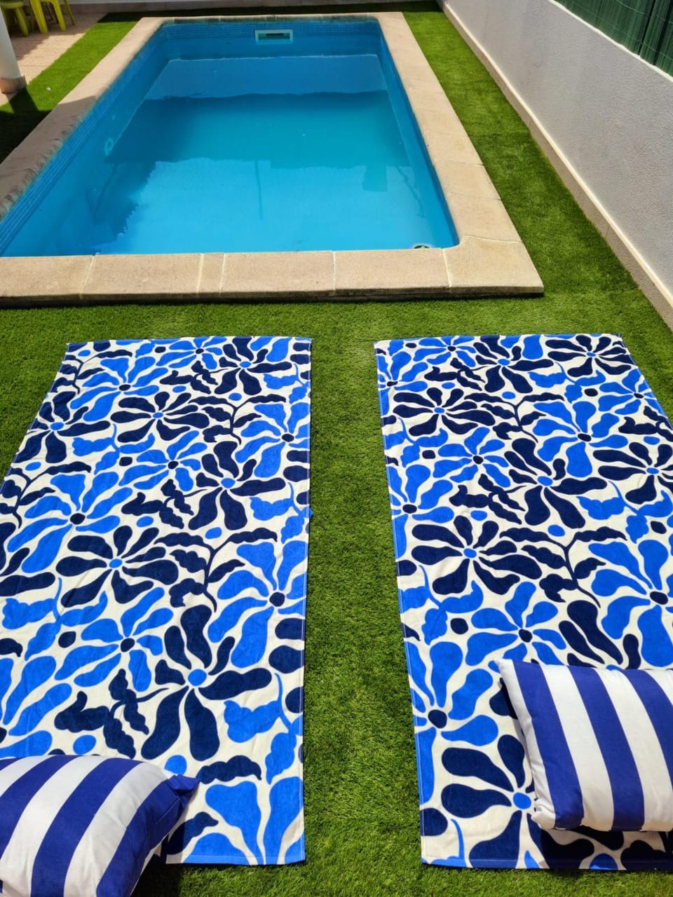 Day, Garden, Balcony/Terrace, Garden view, Pool view, Area and facilities, Swimming pool, Entertainment, sunbed