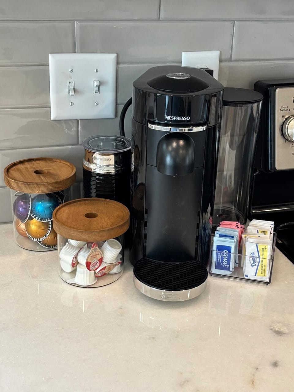 NEW Couyon House Luxury Amenities Fast WiFi 65 TV Apartment in Lafayette