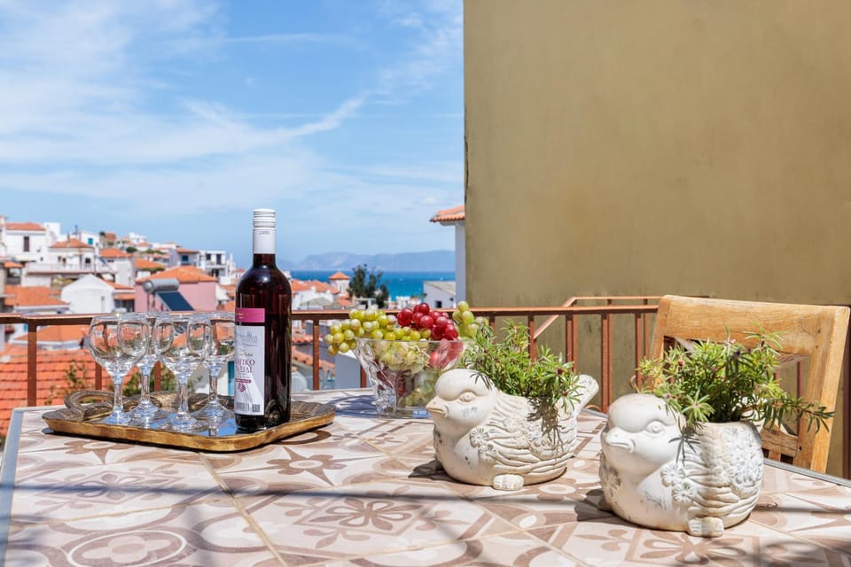 Patio, Day, View (from property/room), Balcony/Terrace, City view