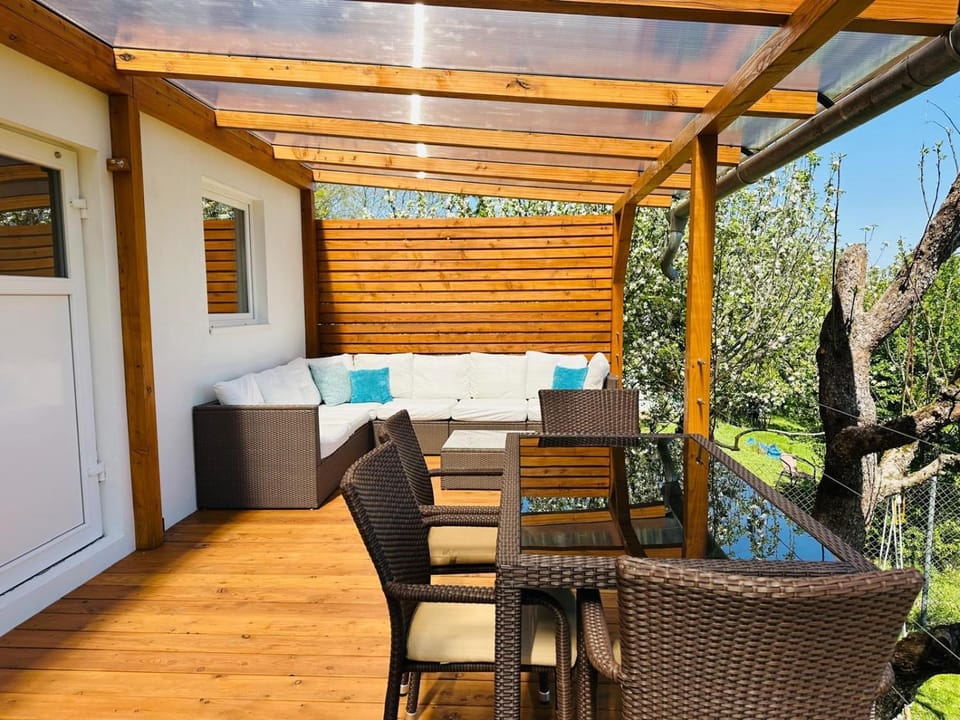 Balcony/Terrace, Seating area