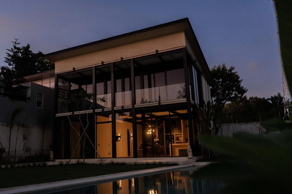 Property building, Swimming pool