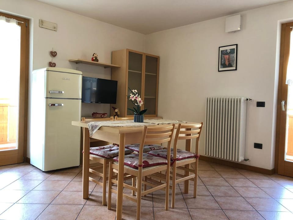 Living room, kitchen