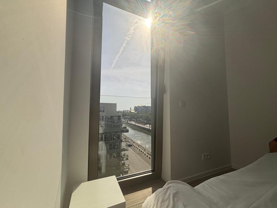 Splendid Penthouse in City Center with Water View Apartment in Brussels