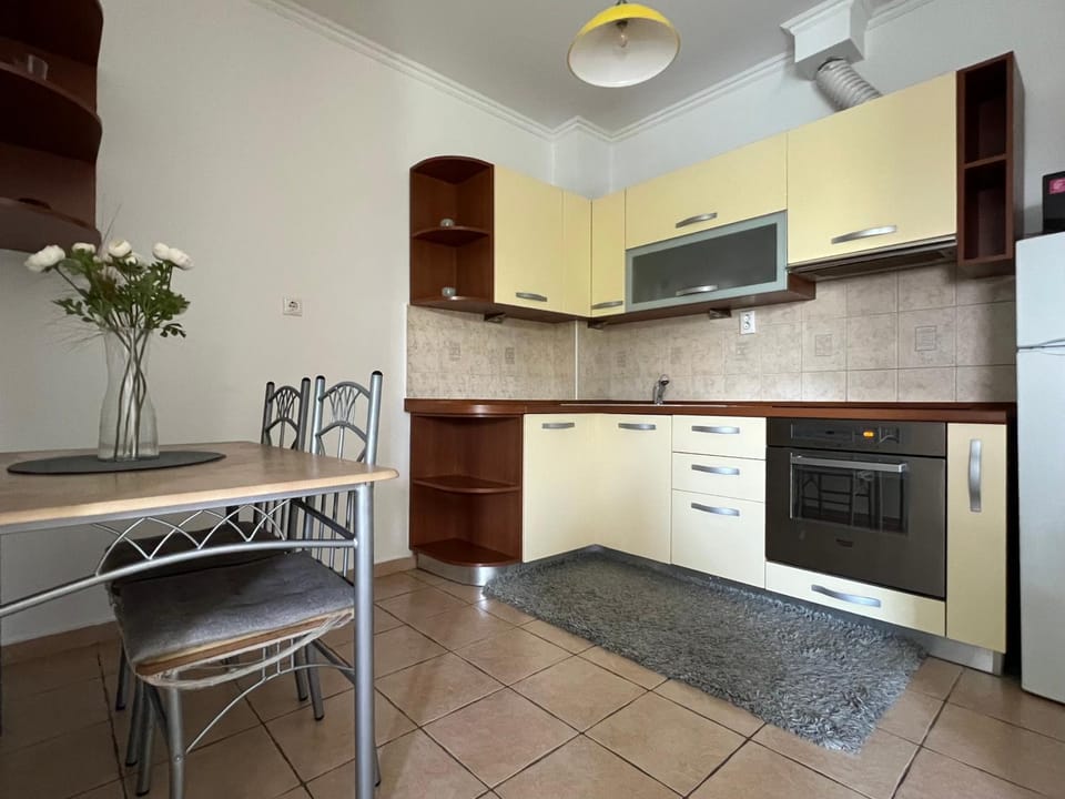 ÁRNYAS LIGET APARTMAN - Free parking Apartment in Hungary