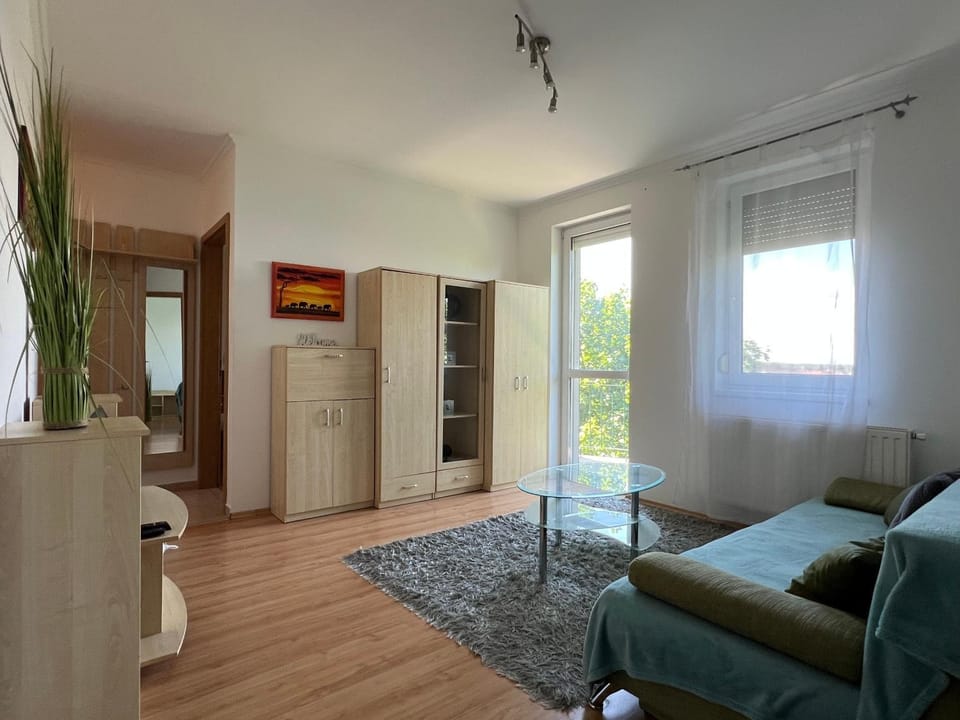 ÁRNYAS LIGET APARTMAN - Free parking Apartment in Hungary