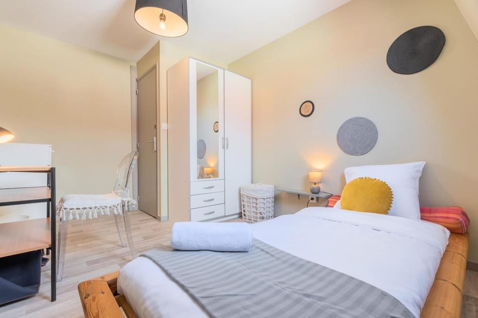 Grande maison 5 chambres charmante et confort à Roubaix - Idéal pour visite de la métropole House in Hauts-de-France