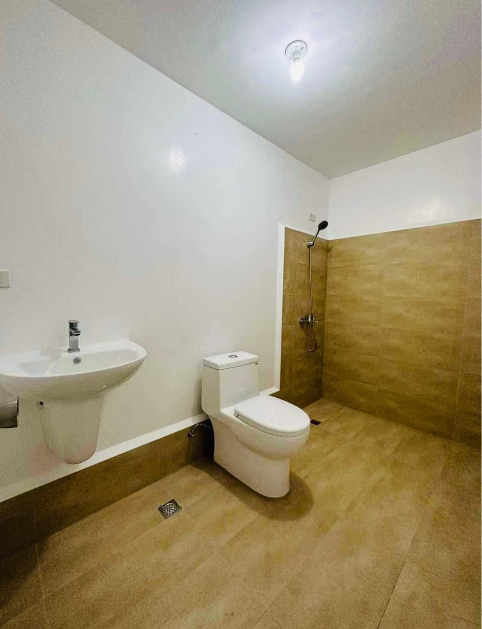 Diamond Heights Bluebell Davao House in Davao City