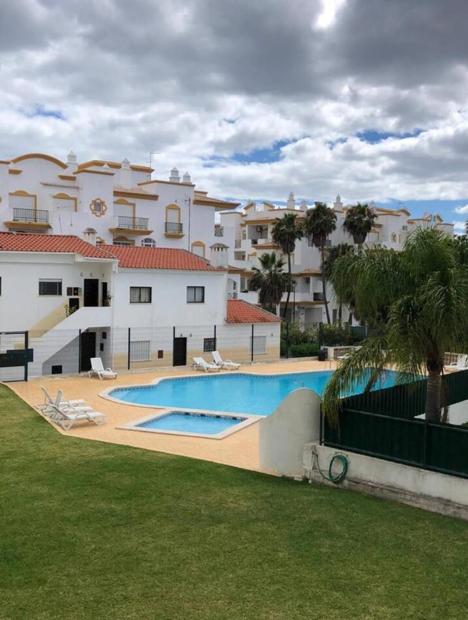 Central View 990 meters from beach on foot Apartment in Albufeira