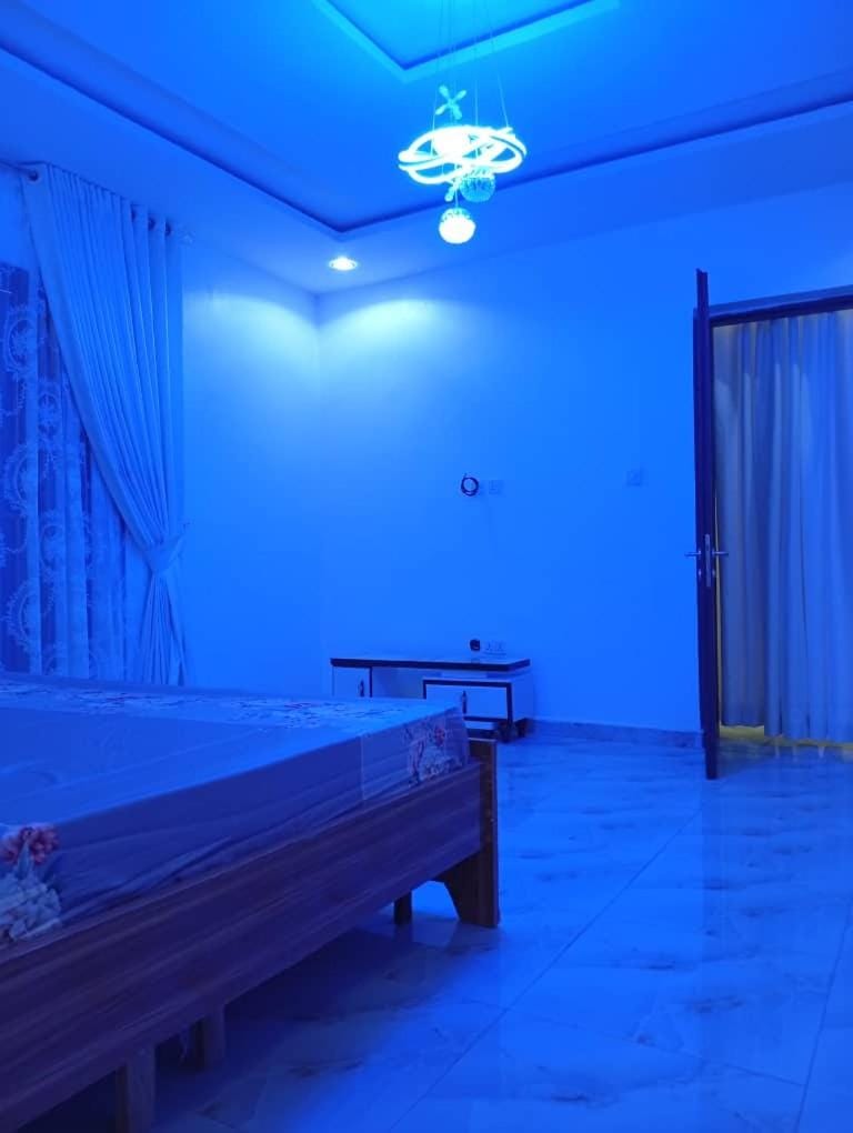 Mcalexis Service Apartment II which is opposite Doliz Brown Estate Gaduwa District FCT Abuja Bed and Breakfast in Abuja
