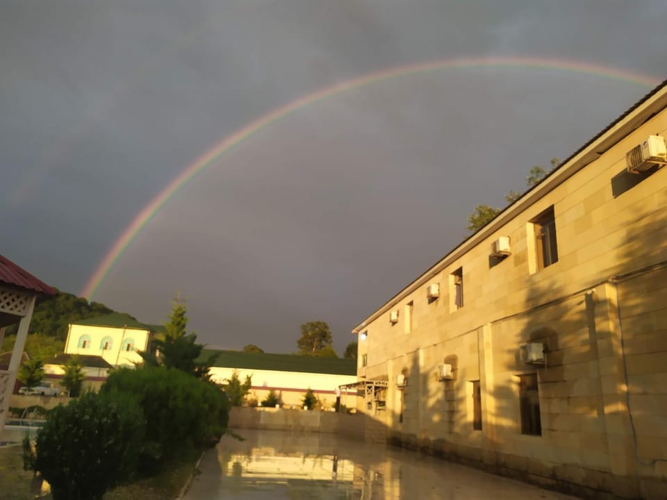 Property building, Day