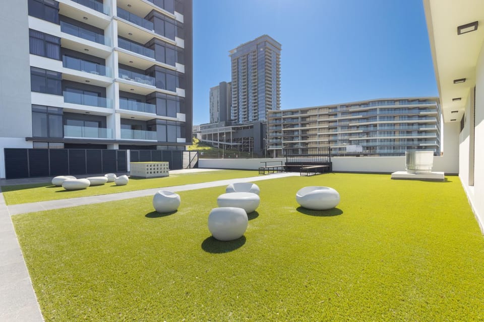 Stunning 2 bed Umhlanga 69 Ridgeside Residence Apartment in Umhlanga