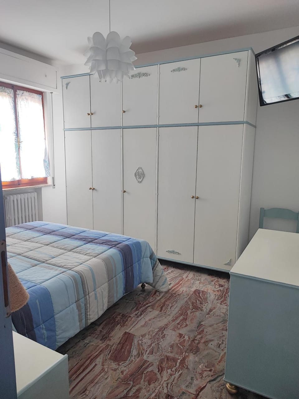 Bedroom, wardrobe
