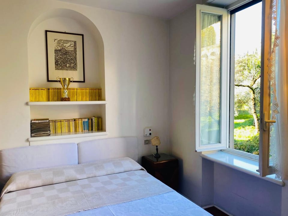Villa anita House in Lake Garda