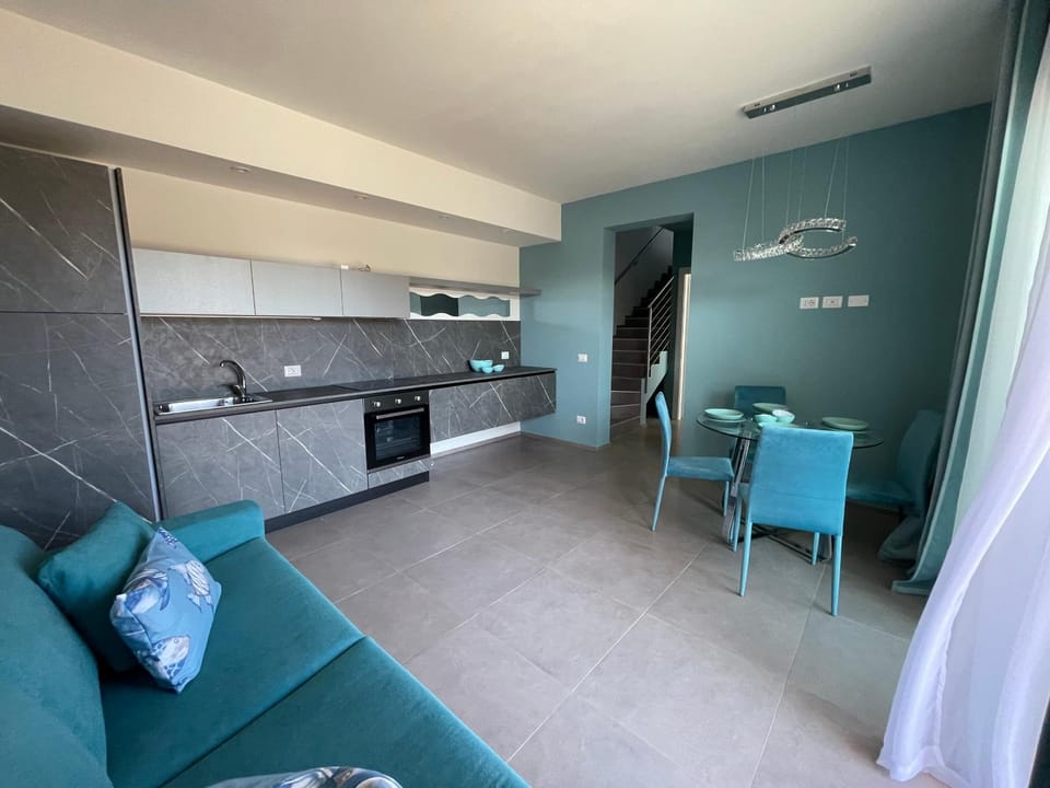 Living room, Dining area, oven, stove