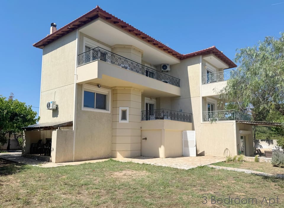 Property building, Day