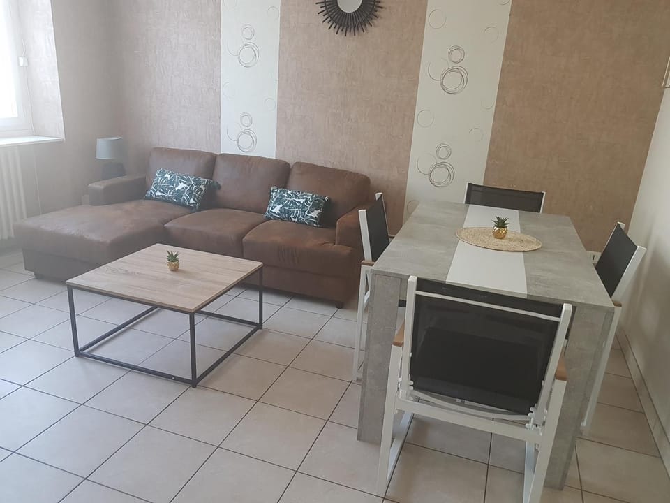 Living room, Seating area, Dining area